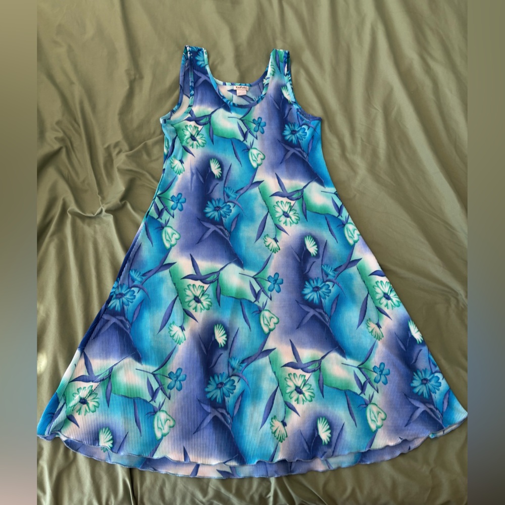 Floral Blue and Green Sleeveless Dress